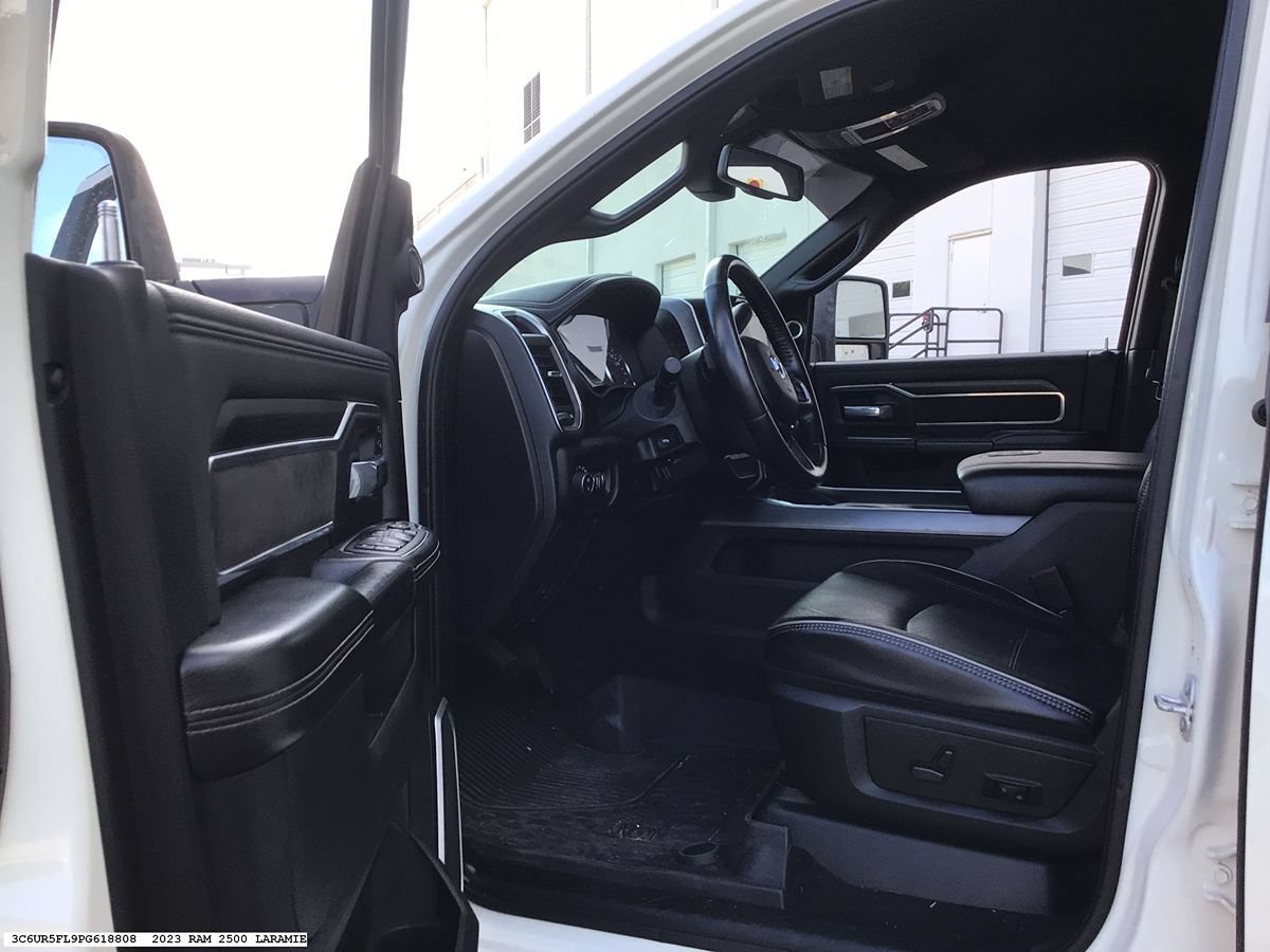 Used 2023 RAM 2500 Laramie AWD/4WD image 13