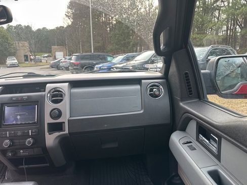 Used 2012 Ford F150 XLT w/ XLT Convenience Pkg image 16