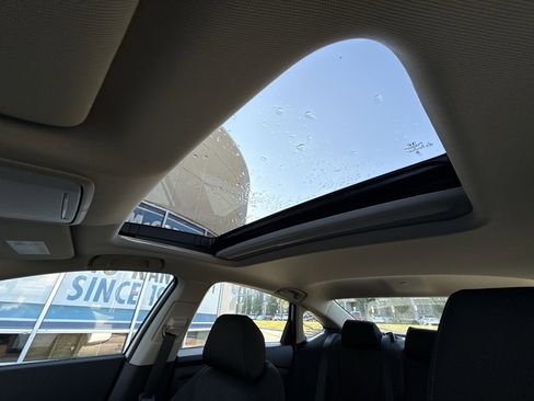 New 2025 Honda Accord SE image 5