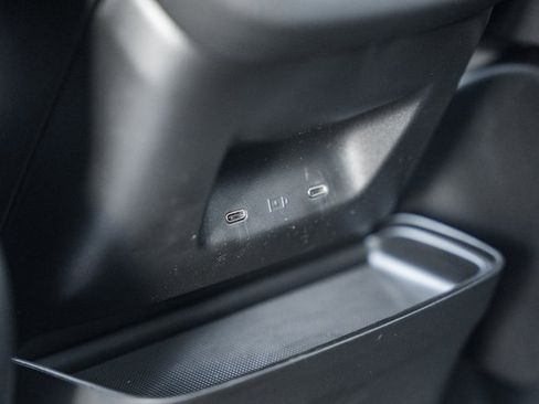 New 2025 Volvo EX90 Ultra w/ Protection Package Premier image 29