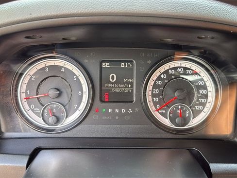 Used 2019 RAM 1500 Express w/ Express Value Package image 19