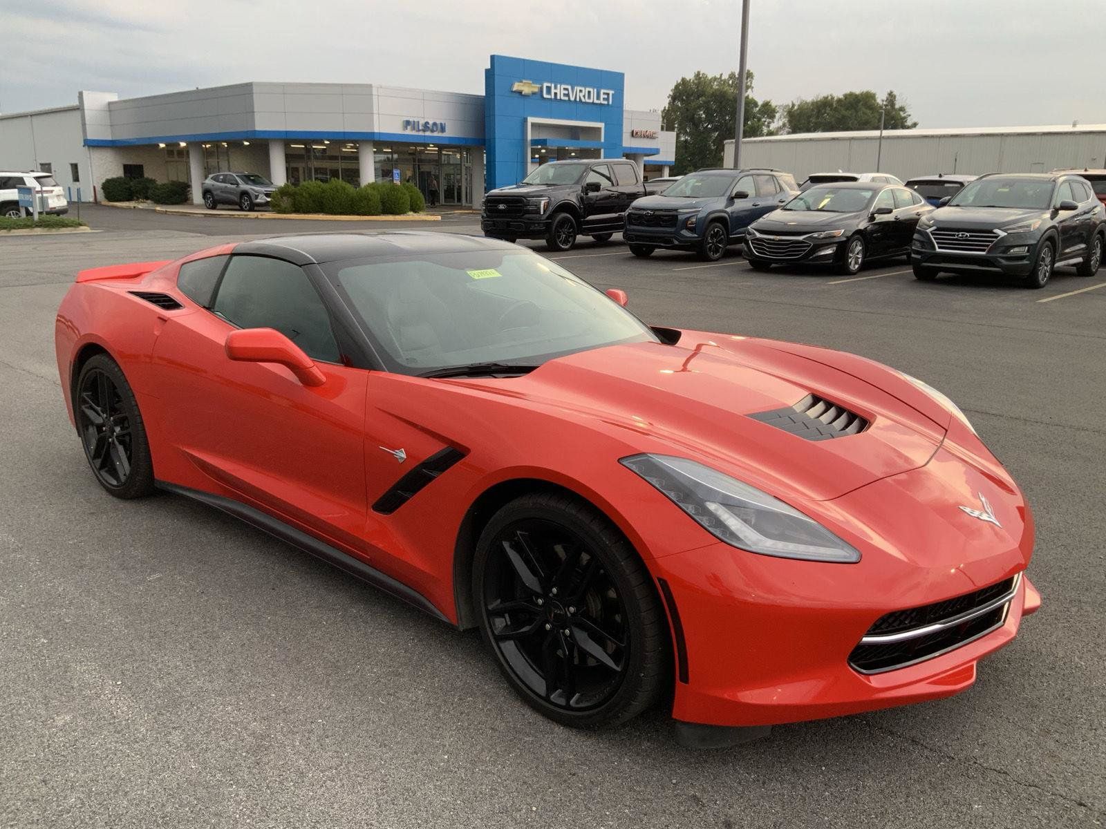 Used 2016 Chevrolet Corvette Stingray Coupe RWD image 16