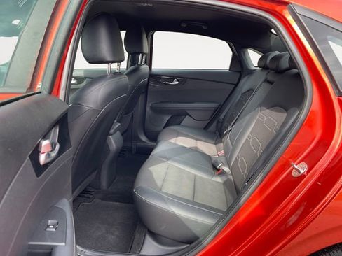 Used 2022 Kia Forte GT-Line image 13