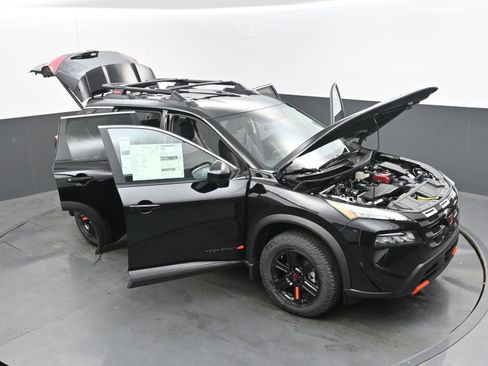 New 2026 Nissan Rogue SV image 38