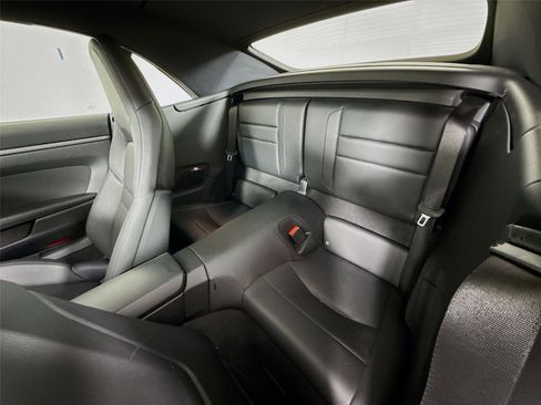 Used 2025 Porsche 911 Carrera image 13