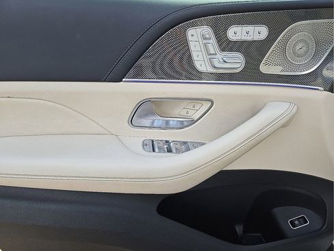 Used 2022 Mercedes-Benz GLE 53 AMG 4MATIC image 19