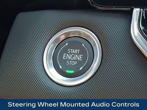 Used 2026 Chevrolet Colorado Z71 AWD/4WD image 19