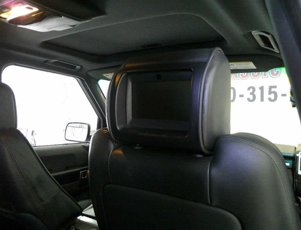 Used 2012 Land Rover Range Rover Supercharged AWD/4WD image 32