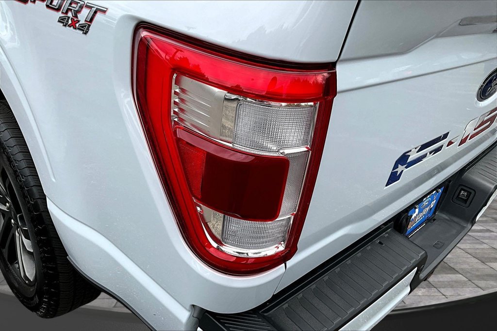 Certified 2022 Ford F150 Lariat w/ Equipment Group 502A High AWD/4WD image 28