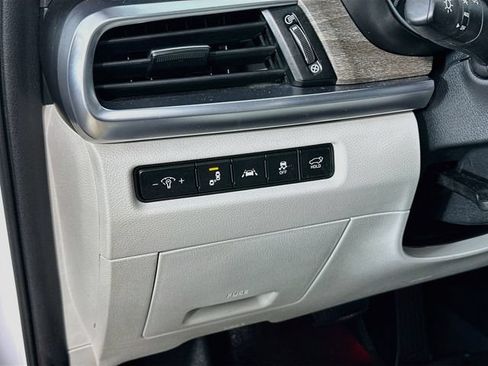 Used 2021 Kia Telluride EX w/ EX Premium Package AWD/4WD image 19
