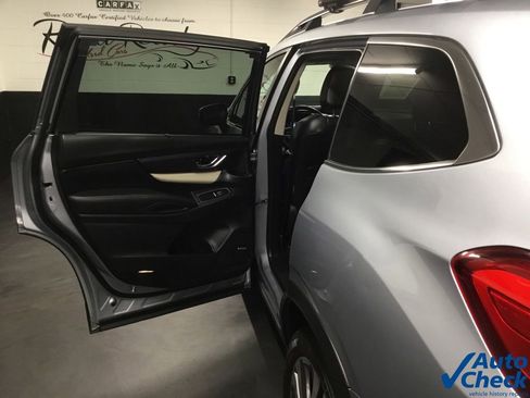 Used 2019 Subaru Ascent Limited image 32