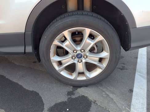 Used 2013 Ford Escape SEL AWD/4WD image 18