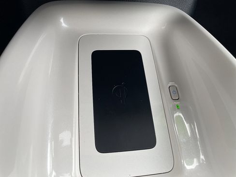 Used 2017 Toyota Prius Prime Premium image 51