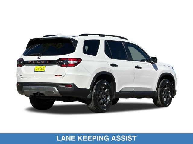 New 2026 Honda Pilot TrailSport image 4