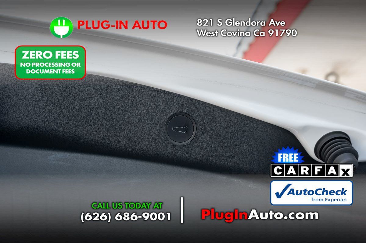 Used 2023 Tesla Model 3 Standard Range RWD image 13