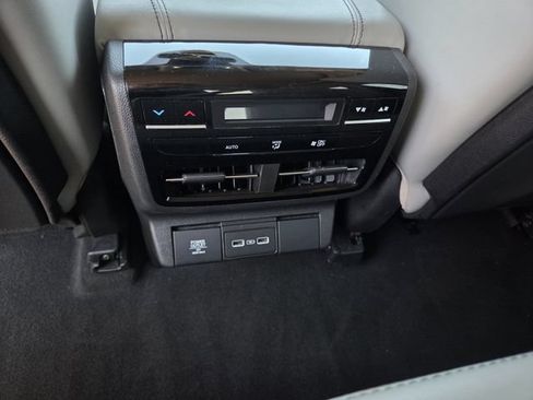 Used 2024 Acura MDX FWD w/ Technology Package image 22