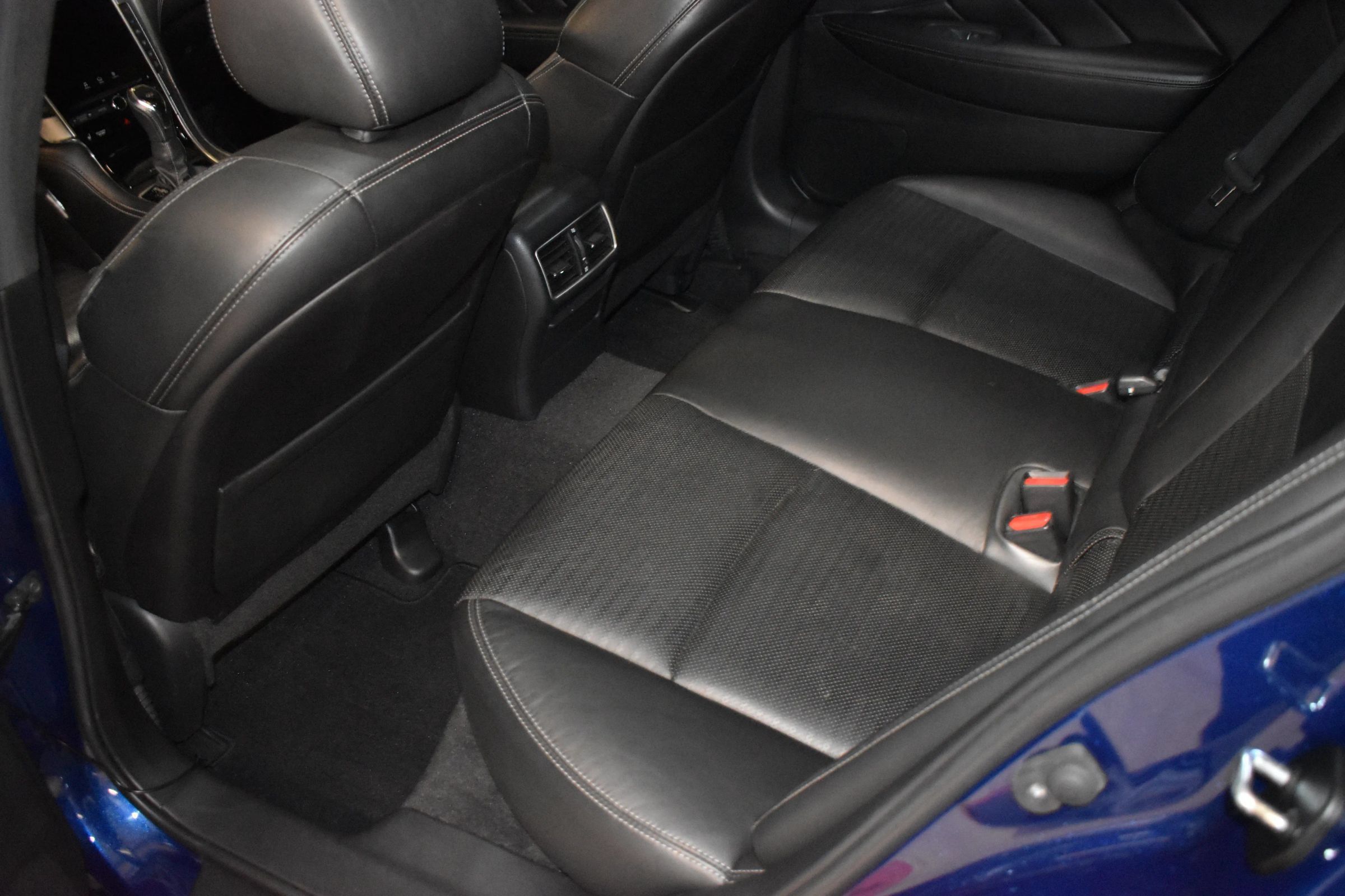 Used 2018 INFINITI Q50 Sport AWD/4WD image 18