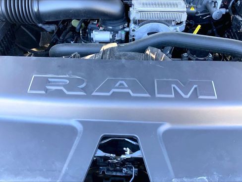 Used 2024 RAM 1500 Laramie image 29