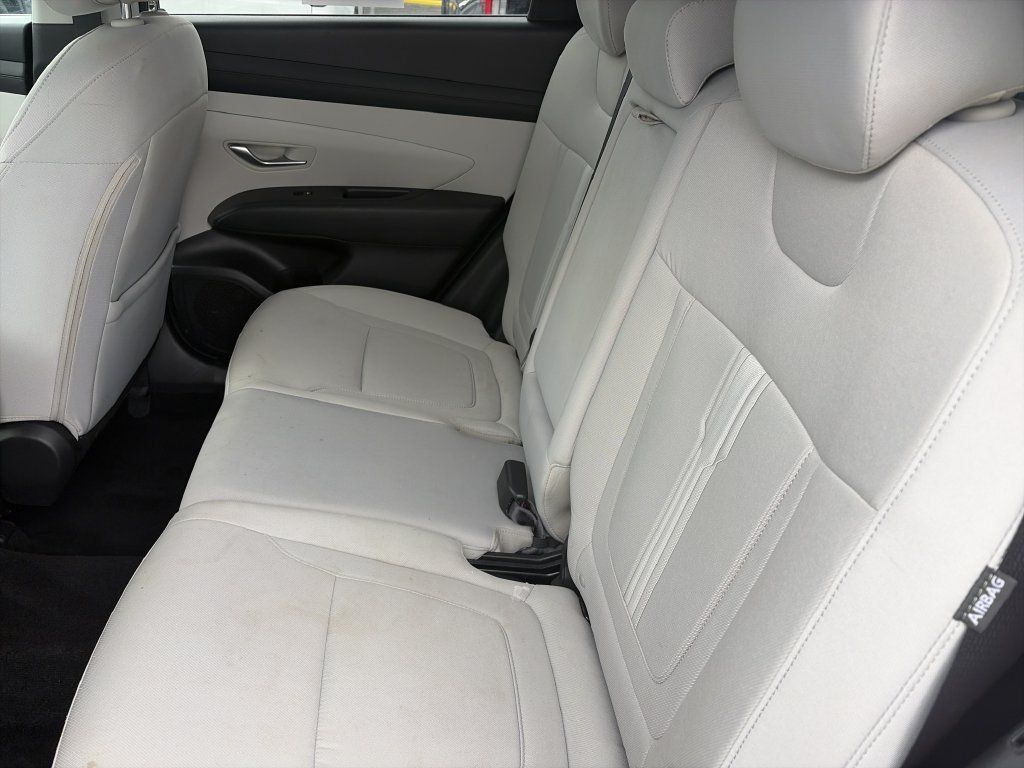 Used 2025 Hyundai Tucson SEL AWD/4WD image 29