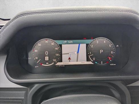 Used 2025 Land Rover Defender 110 S image 17