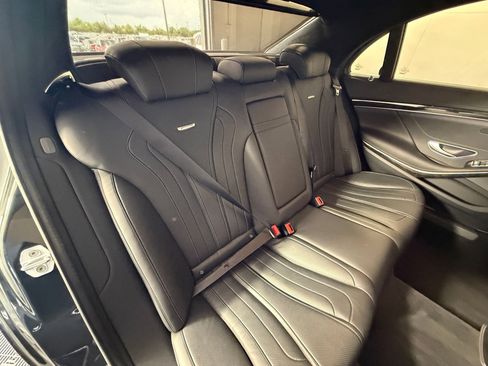 Used 2015 Mercedes-Benz S 63 AMG 4MATIC Sedan image 33