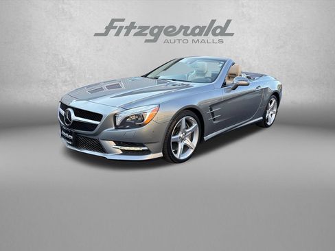 Used 2013 Mercedes-Benz SL 550 image 2