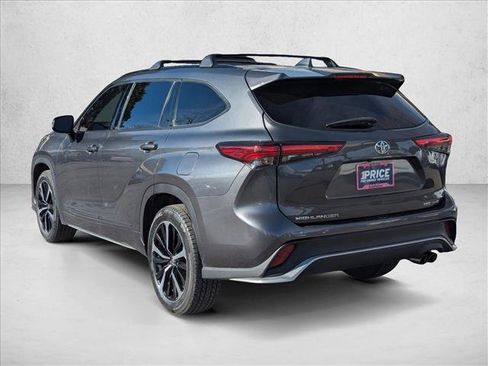 Used 2021 Toyota Highlander XSE image 7