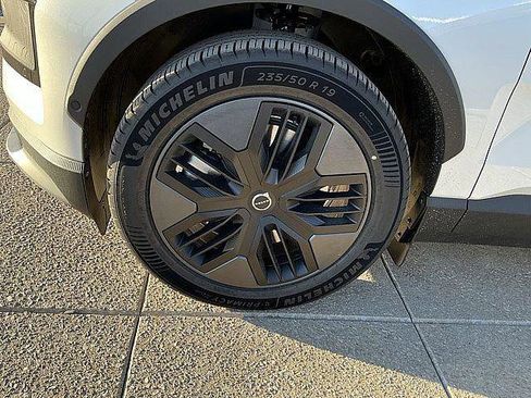 New 2026 Volvo EX30 Cross Country Ultra w/ Protection Package Premier AWD/4WD image 12