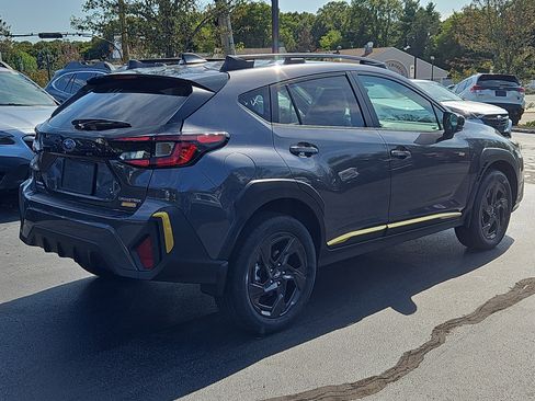 Used 2025 Subaru Crosstrek 2.5i Sport image 2