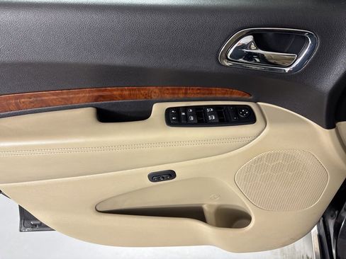 Used 2014 Dodge Durango Limited w/ Premium Group image 17