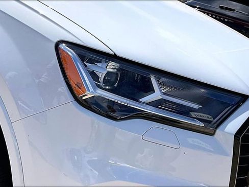 Used 2023 Audi Q7 3.0T Prestige w/ Prestige Package image 29