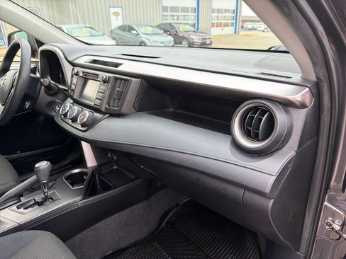 Used 2017 Toyota RAV4 LE w/ All Weather Liner Package image 17