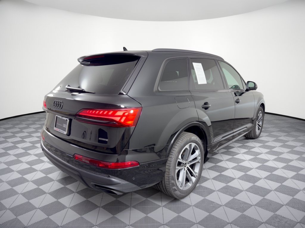 Certified 2026 Audi Q7 2.0T Premium AWD/4WD image 9