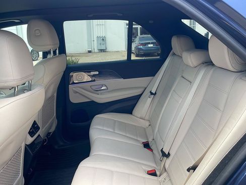 Used 2024 Mercedes-Benz GLE 450 4MATIC image 9