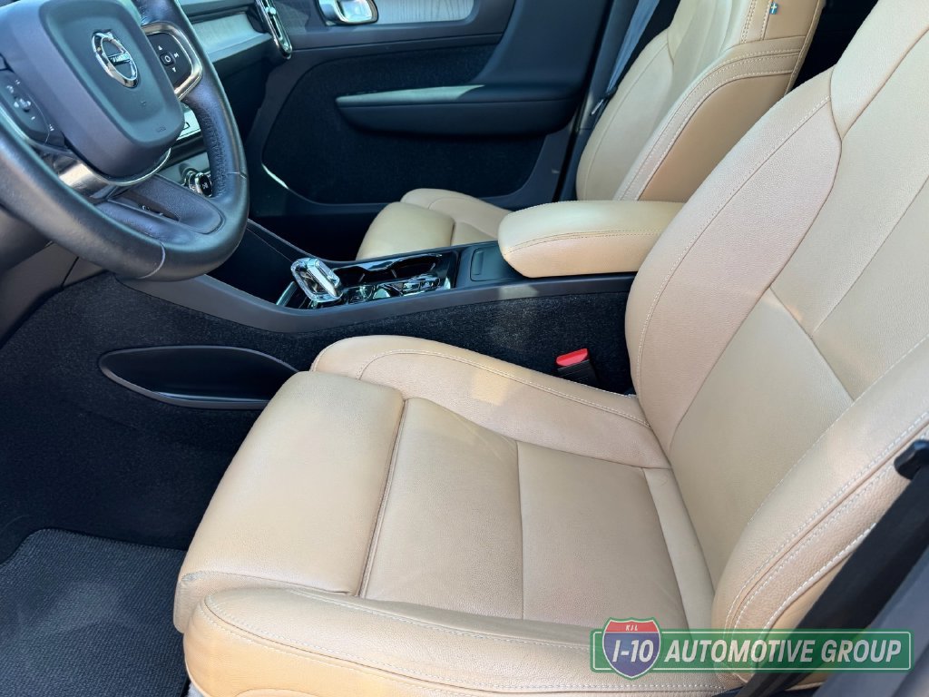 Used 2019 Volvo XC40 T5 Inscription AWD/4WD image 23