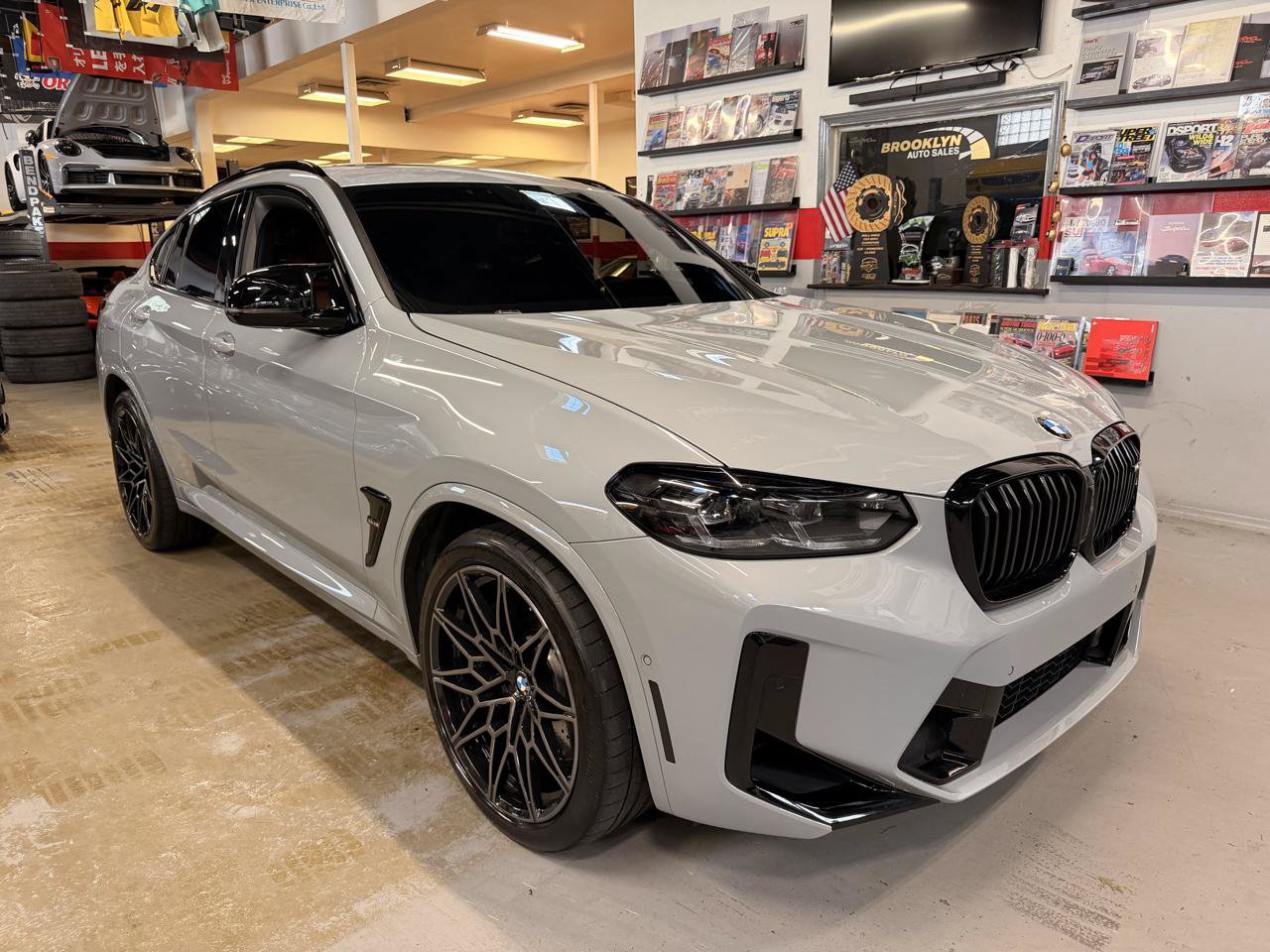 Used 2025 BMW X4 M w/ Competition Package AWD/4WD image 3