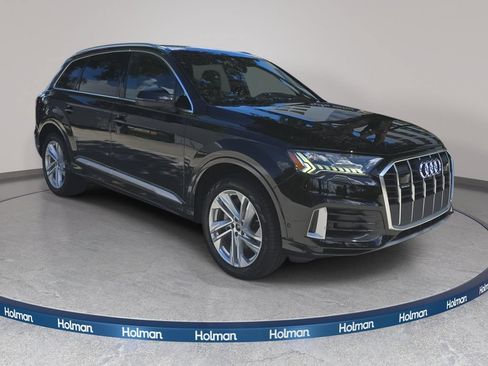 Used 2023 Audi Q7 3.0T Premium Plus w/ Premium Plus Package AWD/4WD image 4