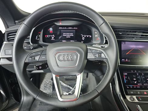 Used 2025 Audi Q8 Premium Plus w/ Premium Plus Package image 13