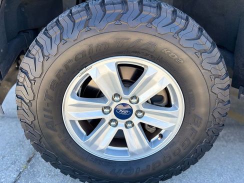 Used 2018 Ford F150 XLT image 25