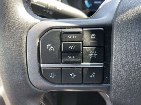 Used 2025 Ford F350 Lariat w/ Lariat Ultimate Package AWD/4WD image 27