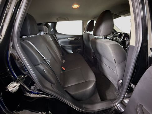 Used 2021 Nissan Rogue Sport S FWD image 26