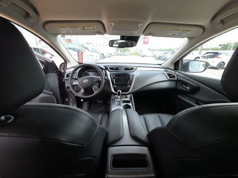 Used 2024 Nissan Murano SV image 25