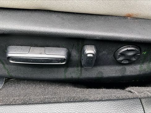 Used 2018 Honda Accord EX image 33