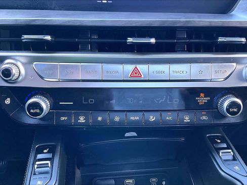 Used 2023 Kia Telluride EX X-Line AWD/4WD image 33