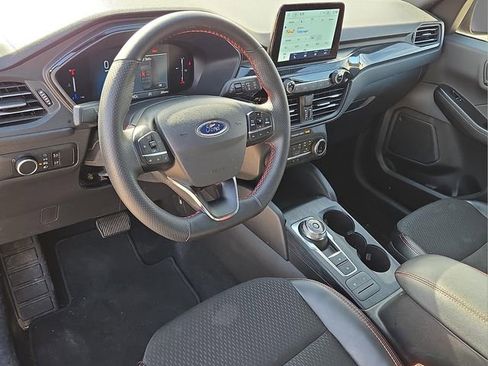 Used 2025 Ford Escape ST-Line image 20