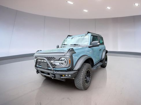 Used 2023 Ford Bronco Badlands AWD/4WD image 2