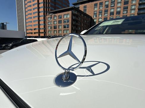 New 2026 Mercedes-Benz S 580 4MATIC Sedan image 13