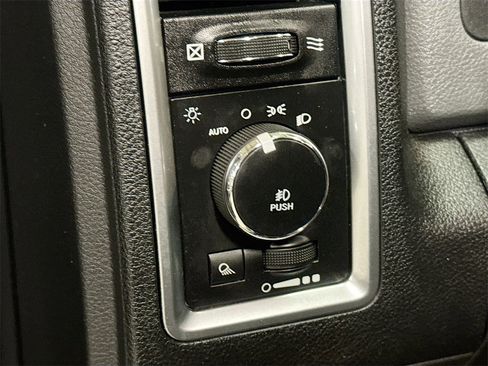 Used 2017 RAM 1500 Big Horn image 10