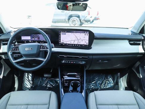 New 2026 Audi Q3 quattro 2.0T AWD/4WD image 16