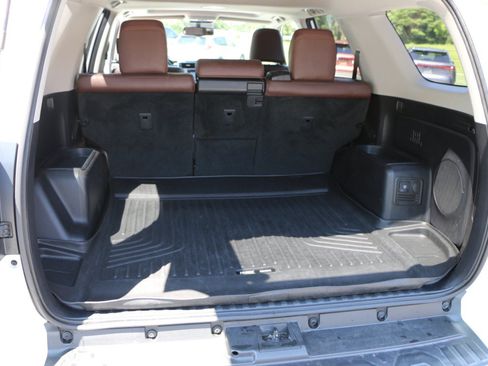 Used 2018 Toyota 4Runner Limited AWD/4WD image 35